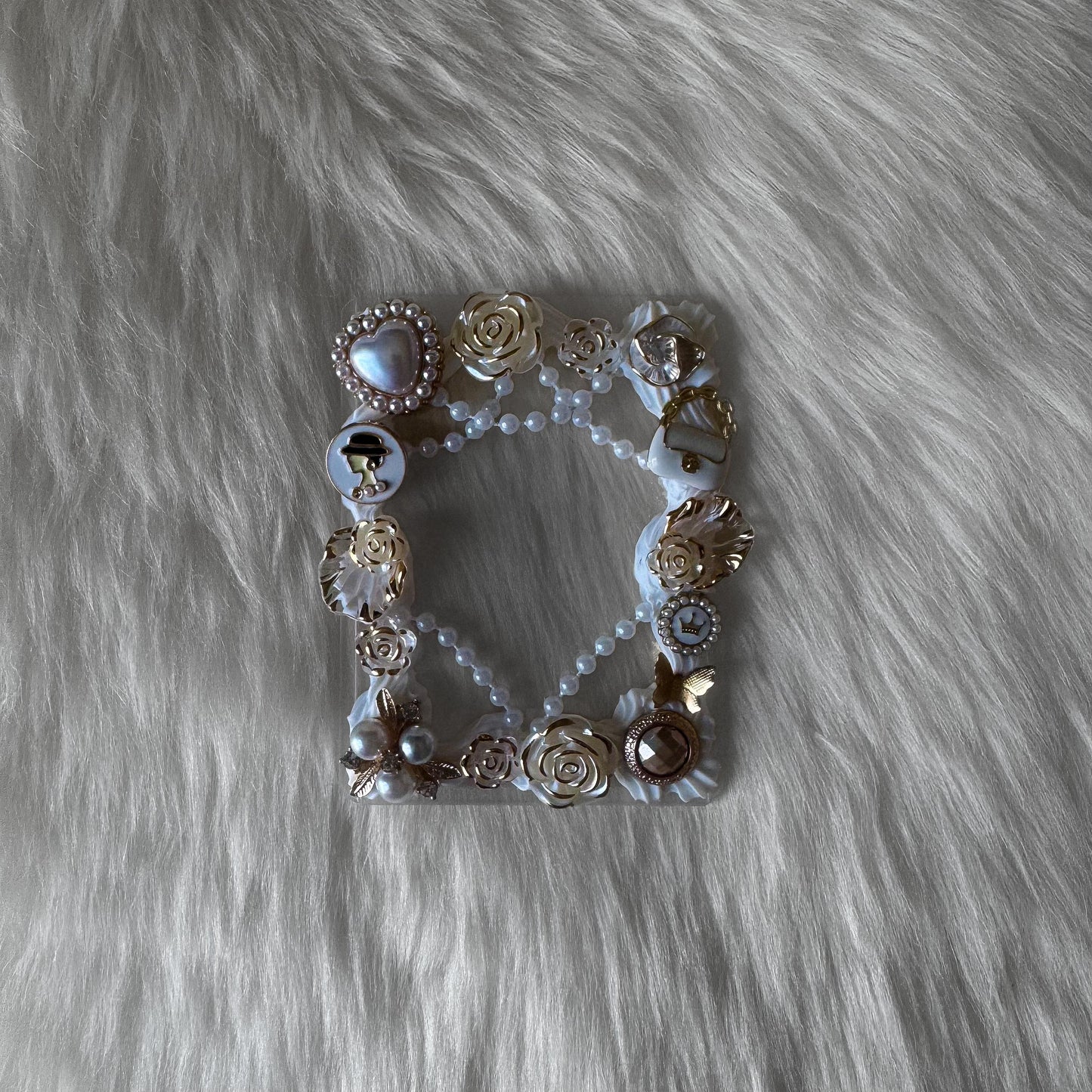 White and Golden Decoden Toploader