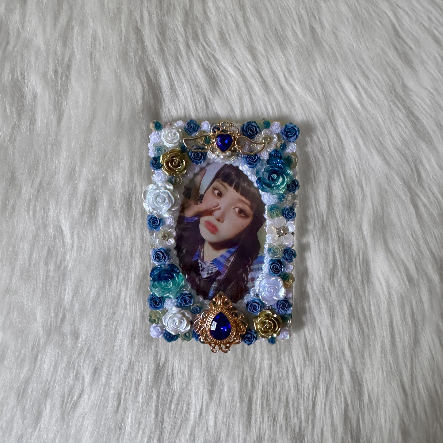 Blue and White Decoden Toploader