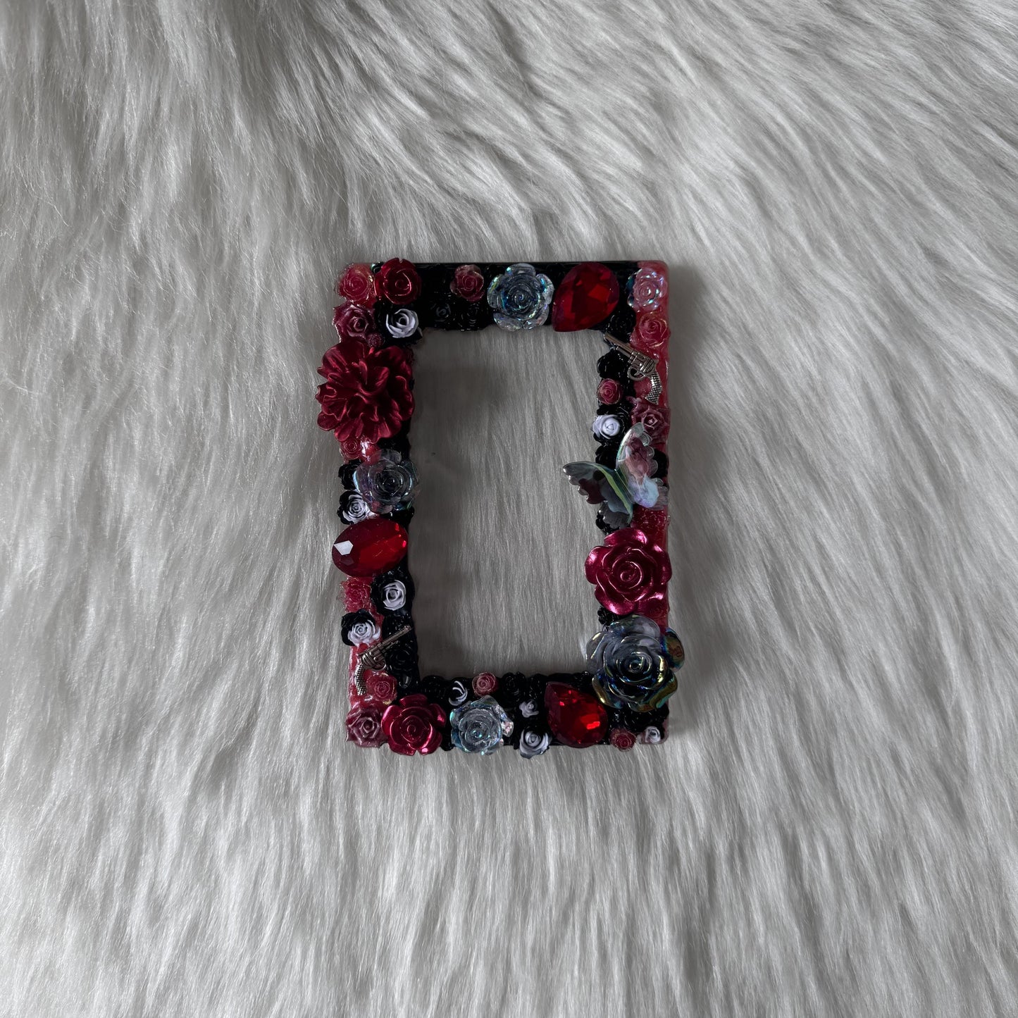 Black and Red with Weapon Decoden Toploader