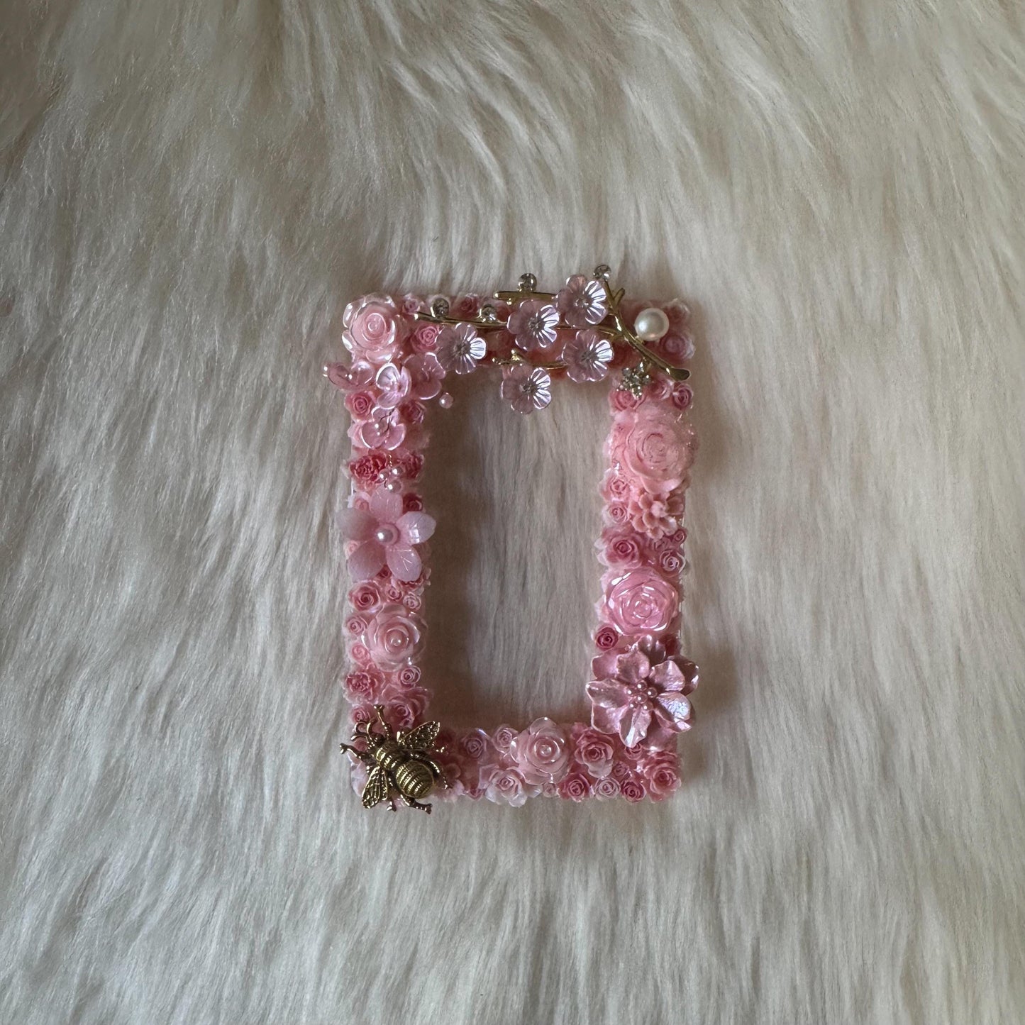 Pink with Bee Decoden Toploader