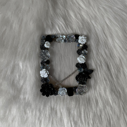 Black and White Decoden Toploader