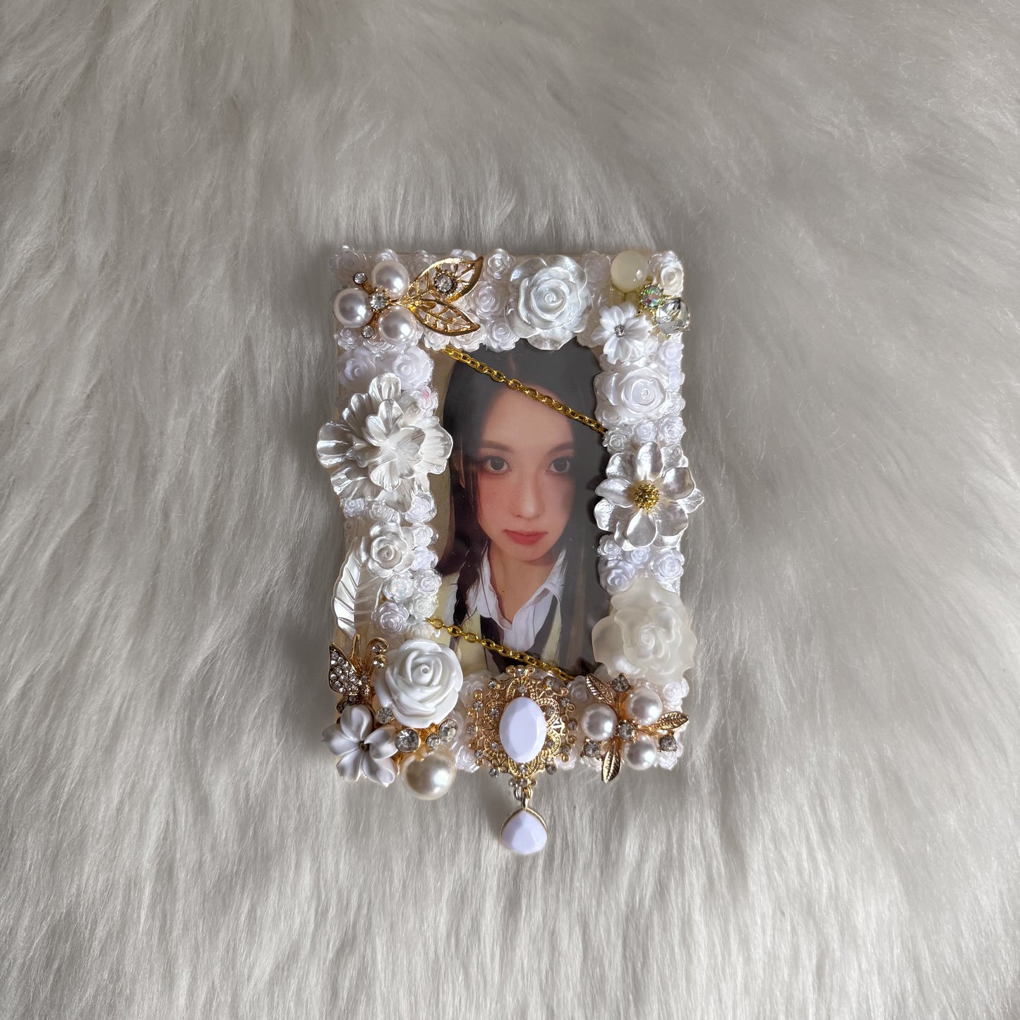 White and Golden with Antlers Decoden Toploader