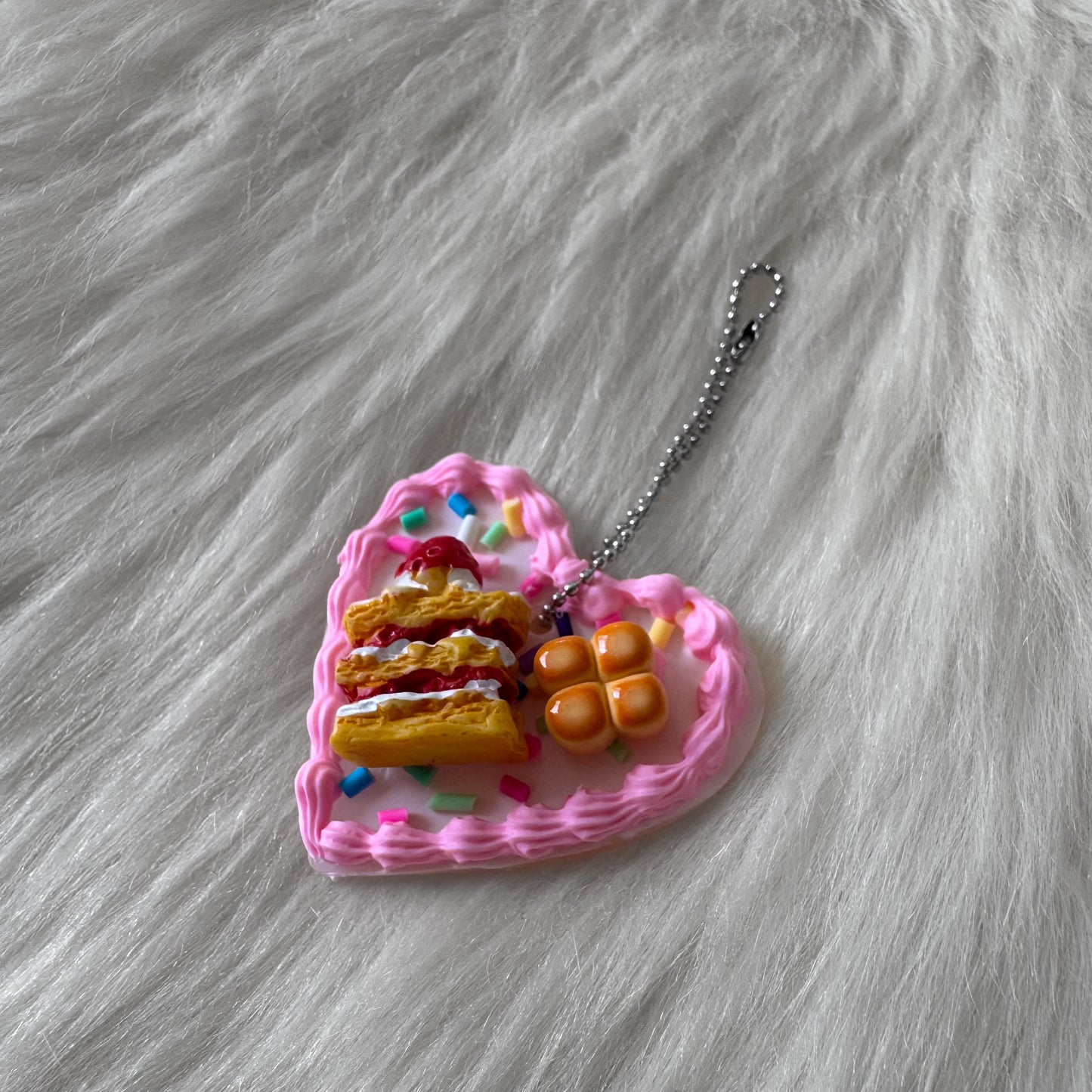Cake with Food Decoden Keychain