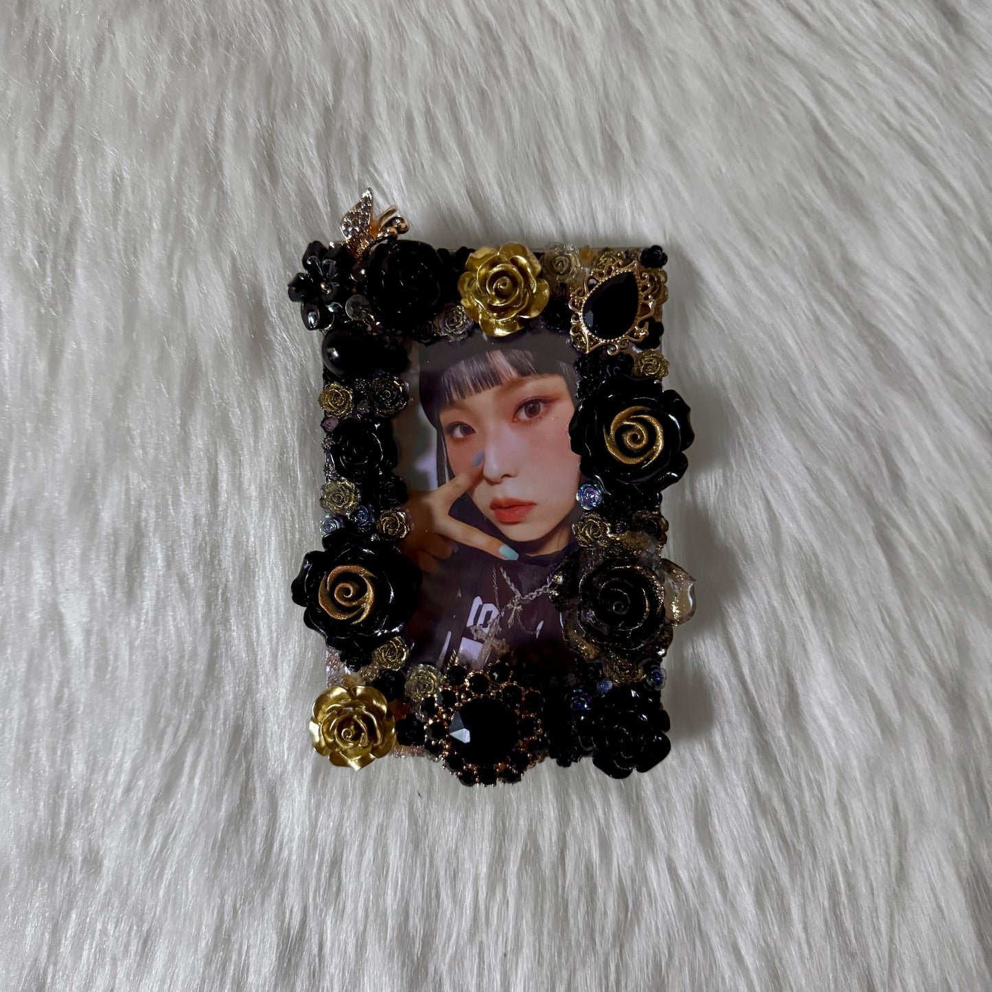 Black and Golden Decoden Toploader